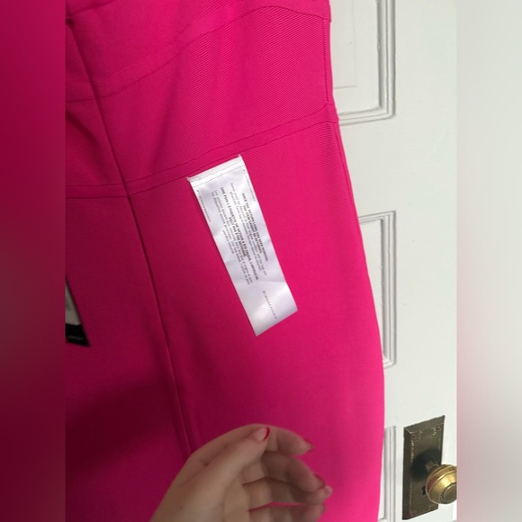 BCBG Elegant Pink bodycon Dress NWT size XL - Picture 4 of 8